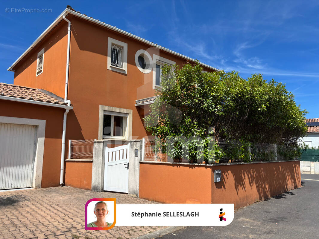 Maison à SAINT-BAUZILLE-DE-PUTOIS