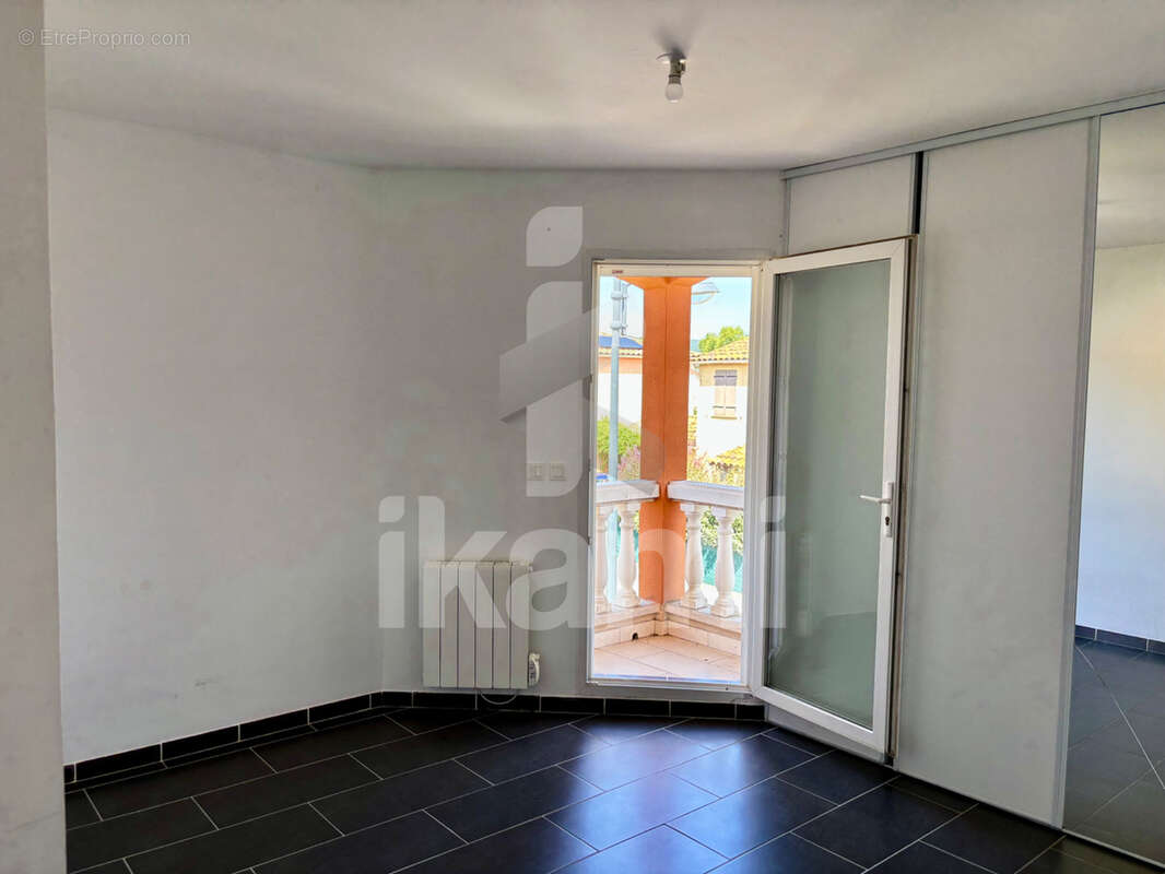 Maison à SAINT-BAUZILLE-DE-PUTOIS