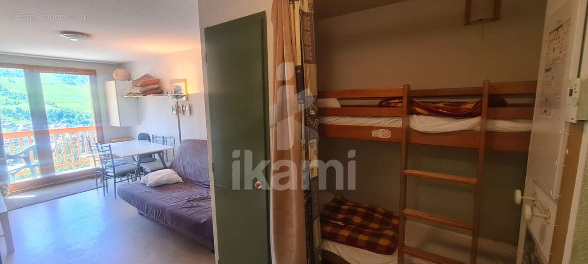 Appartement à SAINT-FRANCOIS-LONGCHAMP