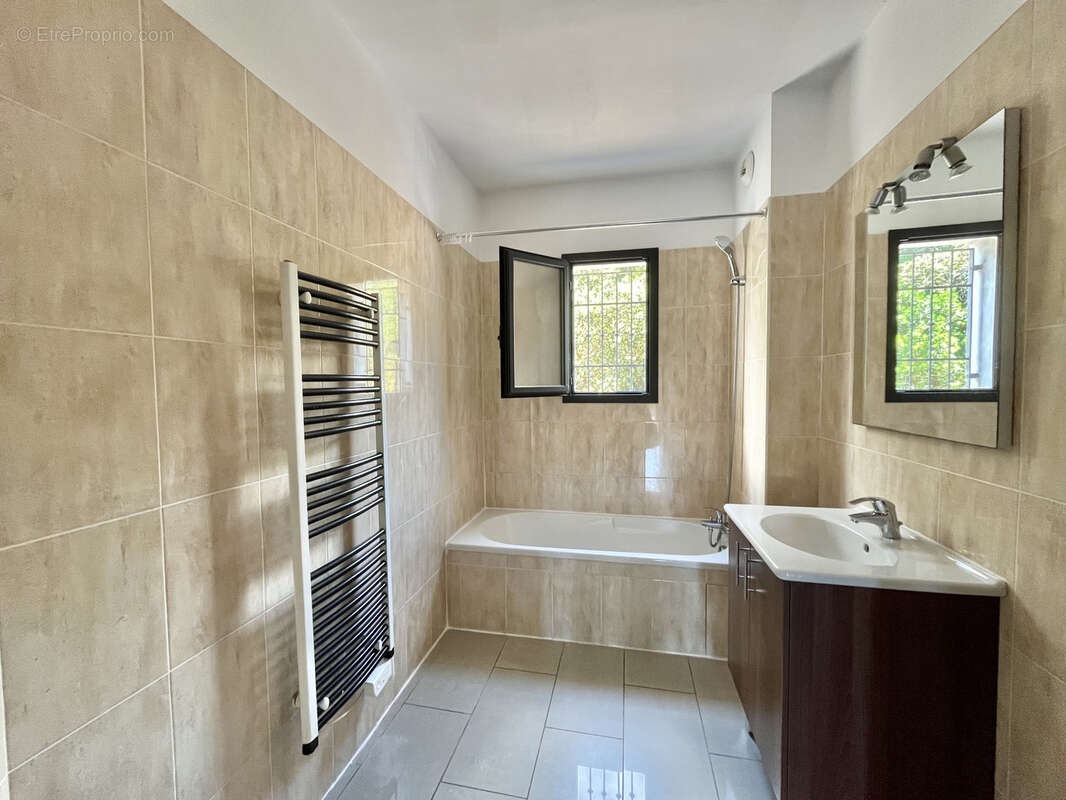 Appartement à PORTO-VECCHIO