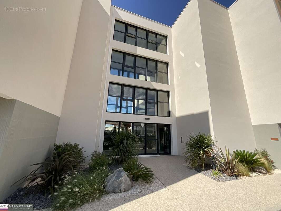 Appartement à SAUVIAN