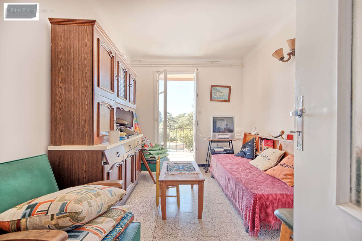 Maison à LA VALETTE-DU-VAR