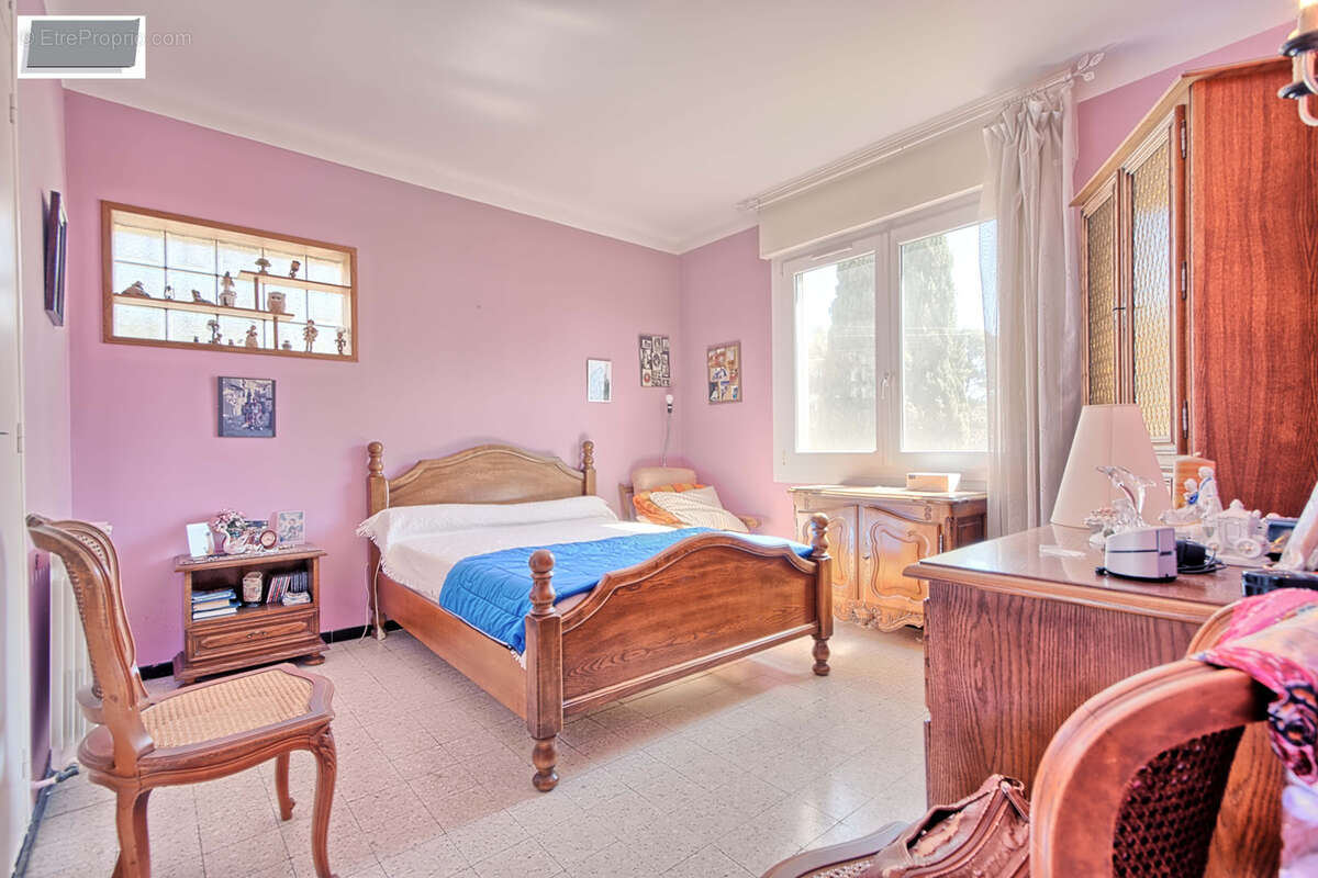 Maison à LA VALETTE-DU-VAR