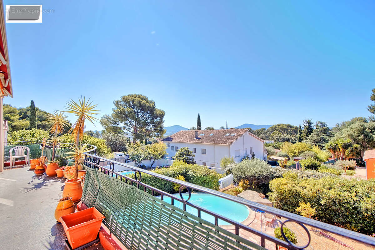 Maison à LA VALETTE-DU-VAR