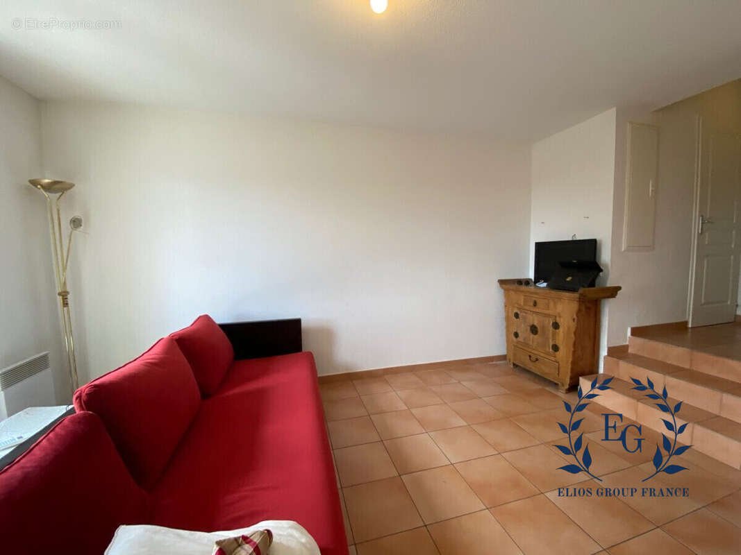 Appartement à PLAN-D&#039;AUPS-SAINTE-BAUME