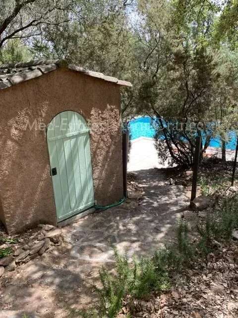 Maison à LA GARDE-FREINET