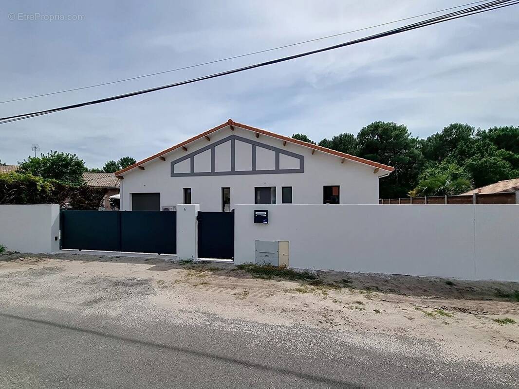 Maison à BISCARROSSE