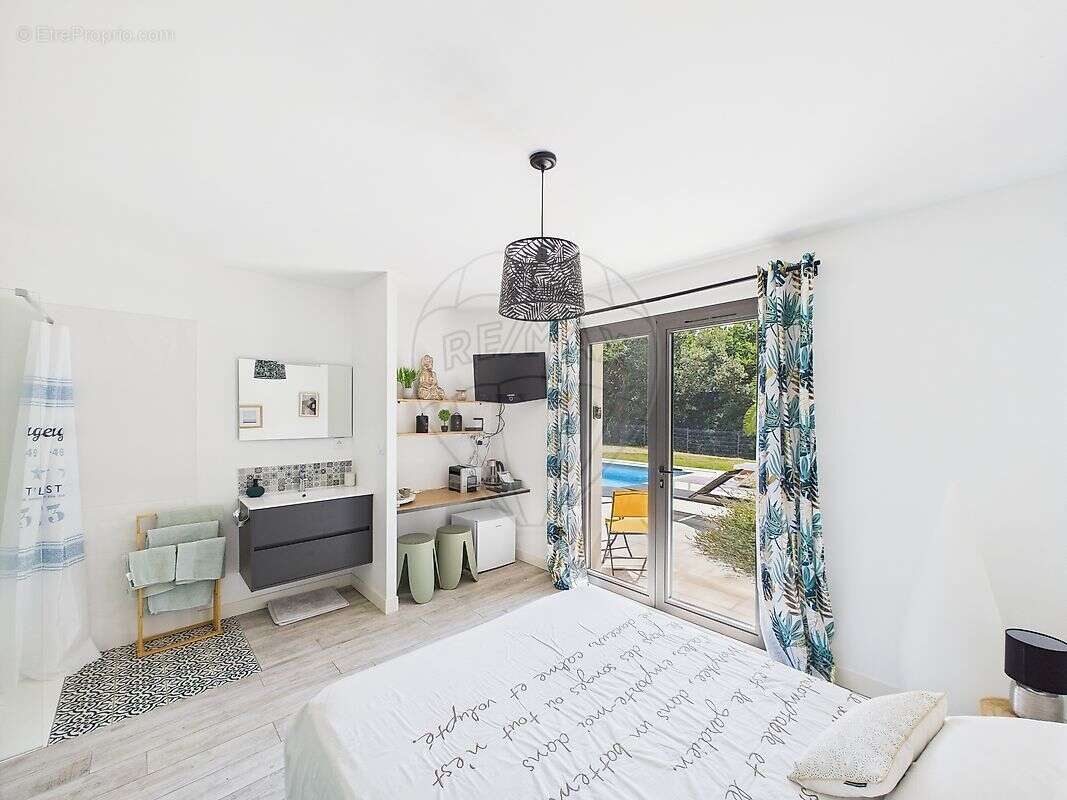 Maison à LES MATHES