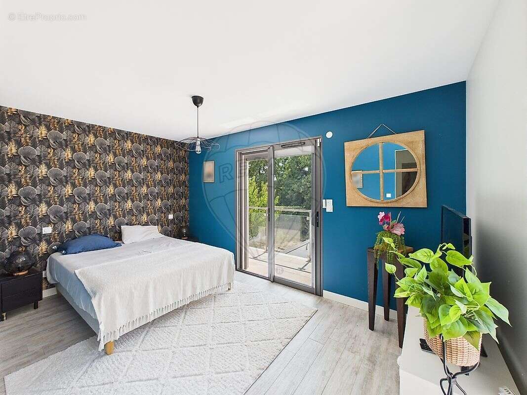 Maison à LES MATHES