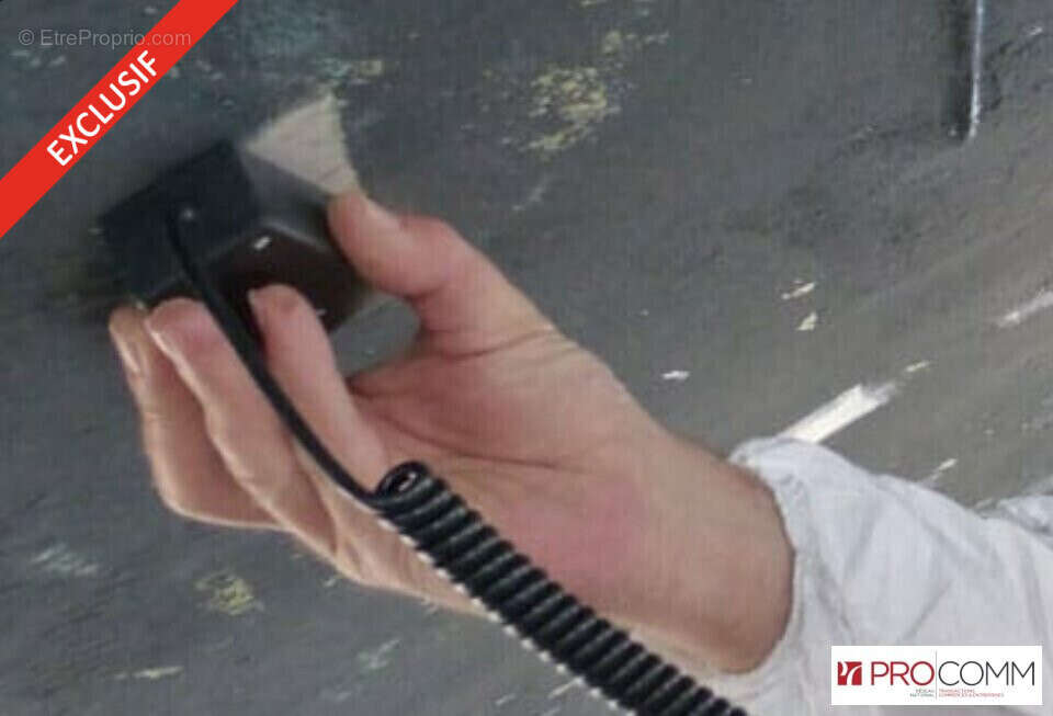 Commerce à SAINT-LEU