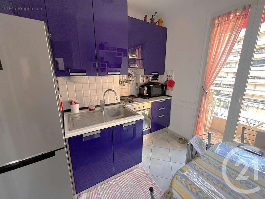 Appartement à ROQUEBRUNE-CAP-MARTIN