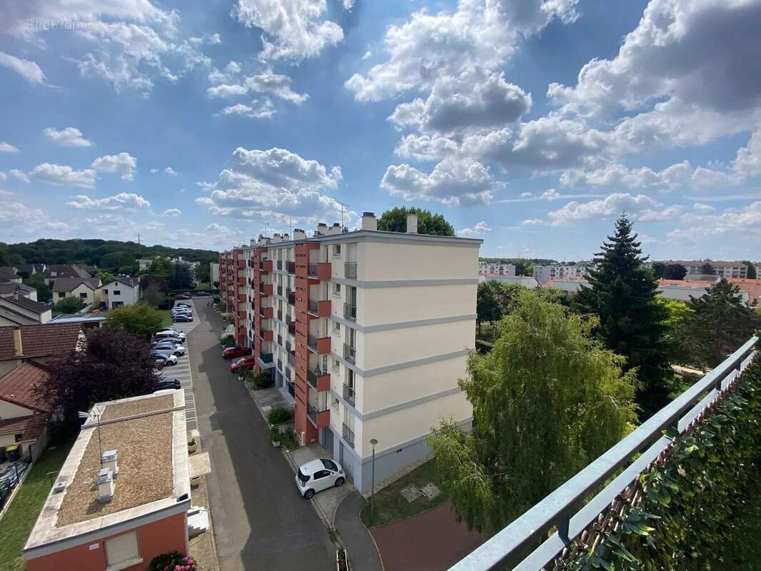 Appartement à BOIS-D&#039;ARCY