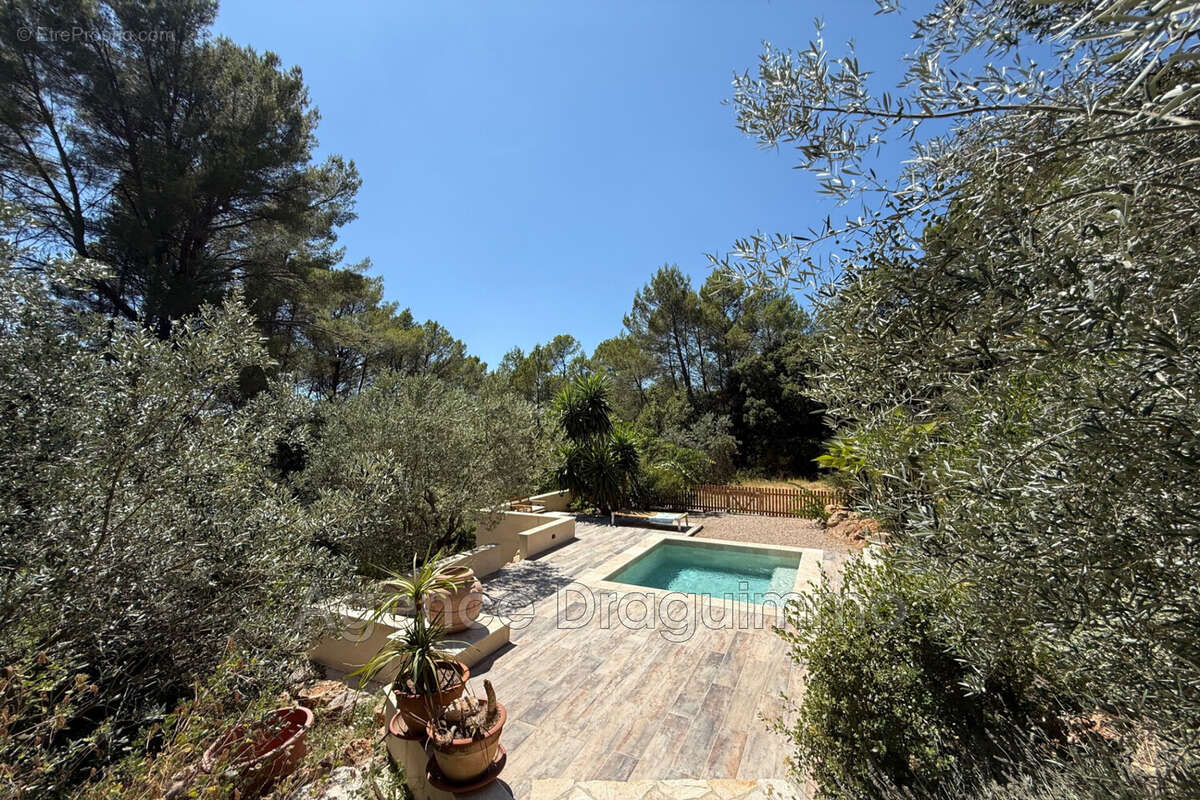 Maison à DRAGUIGNAN