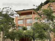 Parking à ROQUEBRUNE-CAP-MARTIN