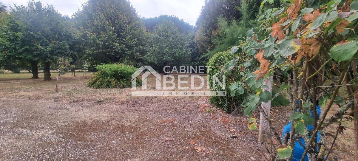 Maison à BEYCHAC-ET-CAILLAU