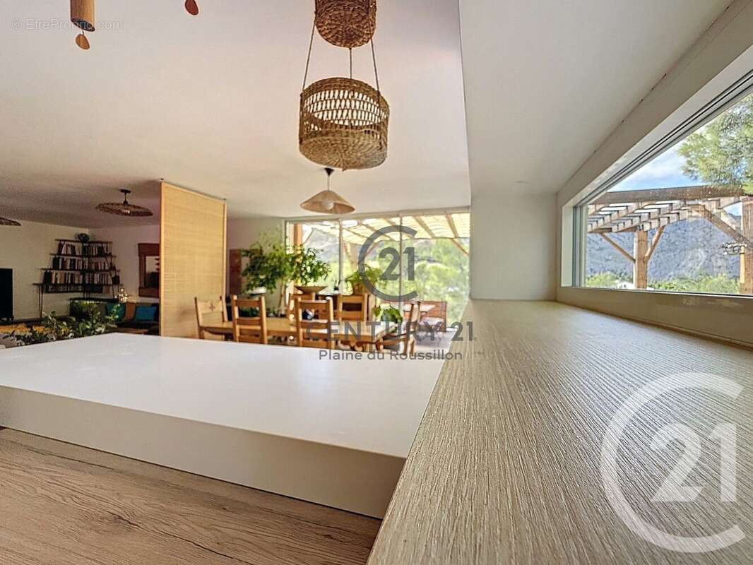 Maison à CASES-DE-PENE