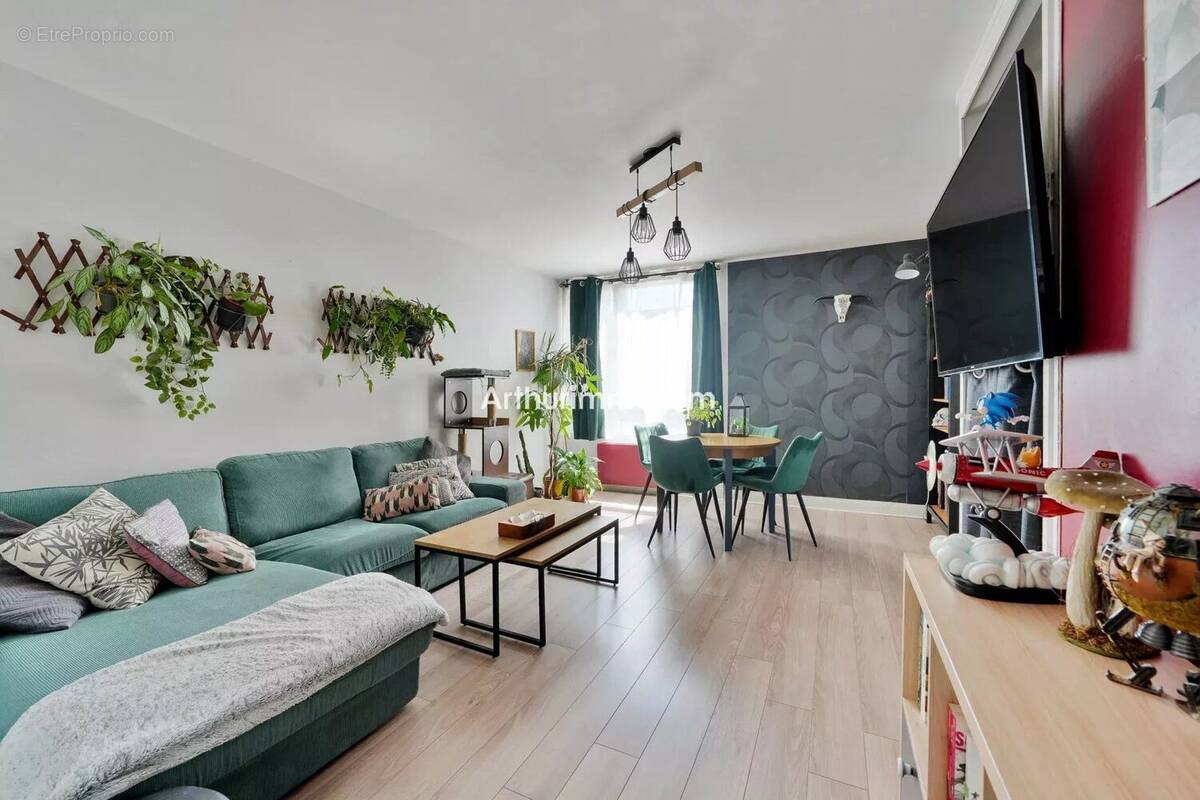 Appartement à SUCY-EN-BRIE