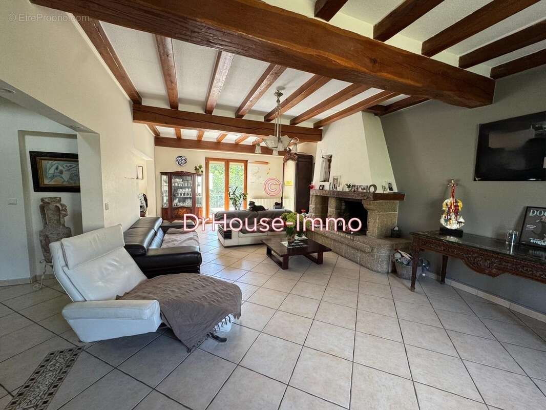 Maison à VAUX-SUR-SEINE