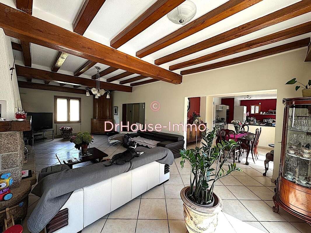 Maison à VAUX-SUR-SEINE