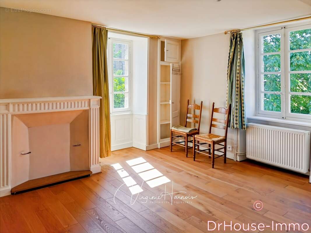 Maison à TESSE-FROULAY