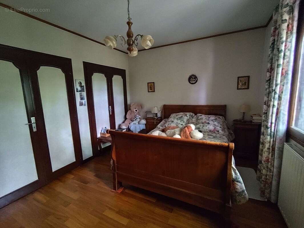 Photo 5 - Maison à SAINT-GENIS-LES-OLLIERES