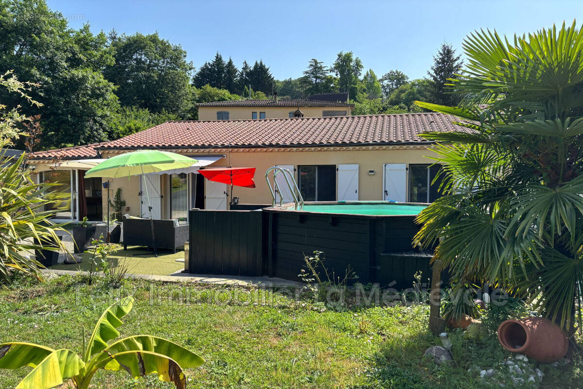 Maison à SARLAT-LA-CANEDA