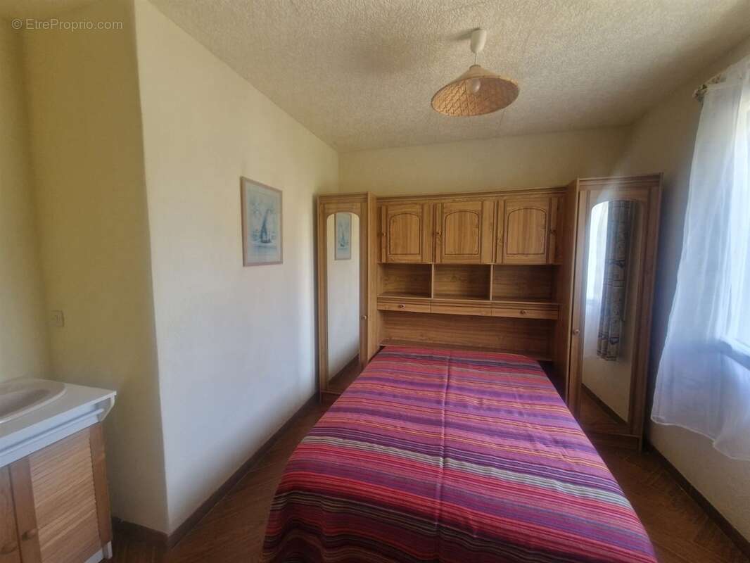 Maison à VERT-EN-DROUAIS