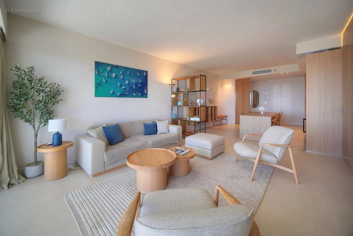 Appartement à CANNES