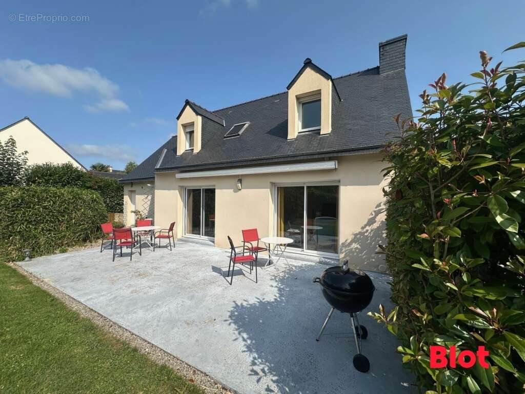 Maison à SAINT-NOLFF