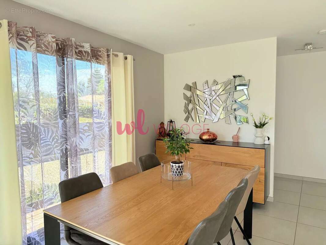 Maison à BENESSE-MAREMNE