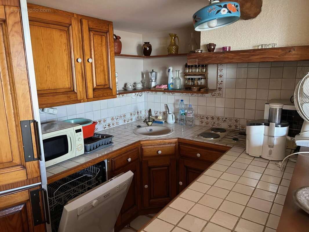 Appartement à CHATEAUNEUF-GRASSE