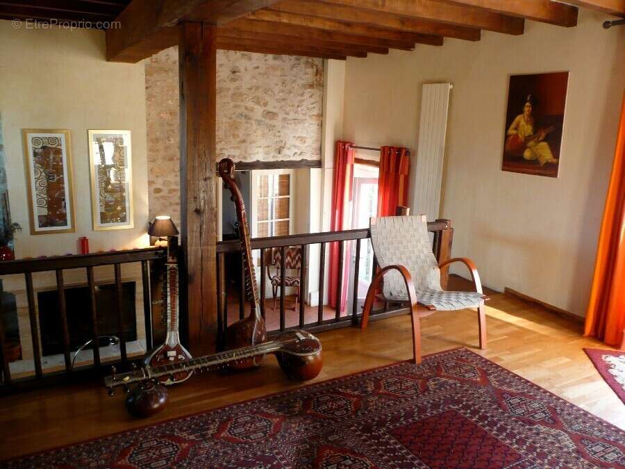 Maison à MILLY-LA-FORET