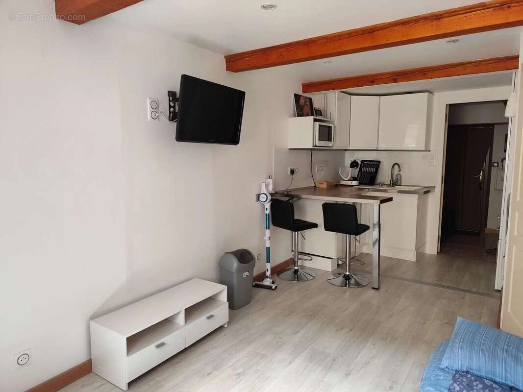 Maison à PUGET-THENIERS