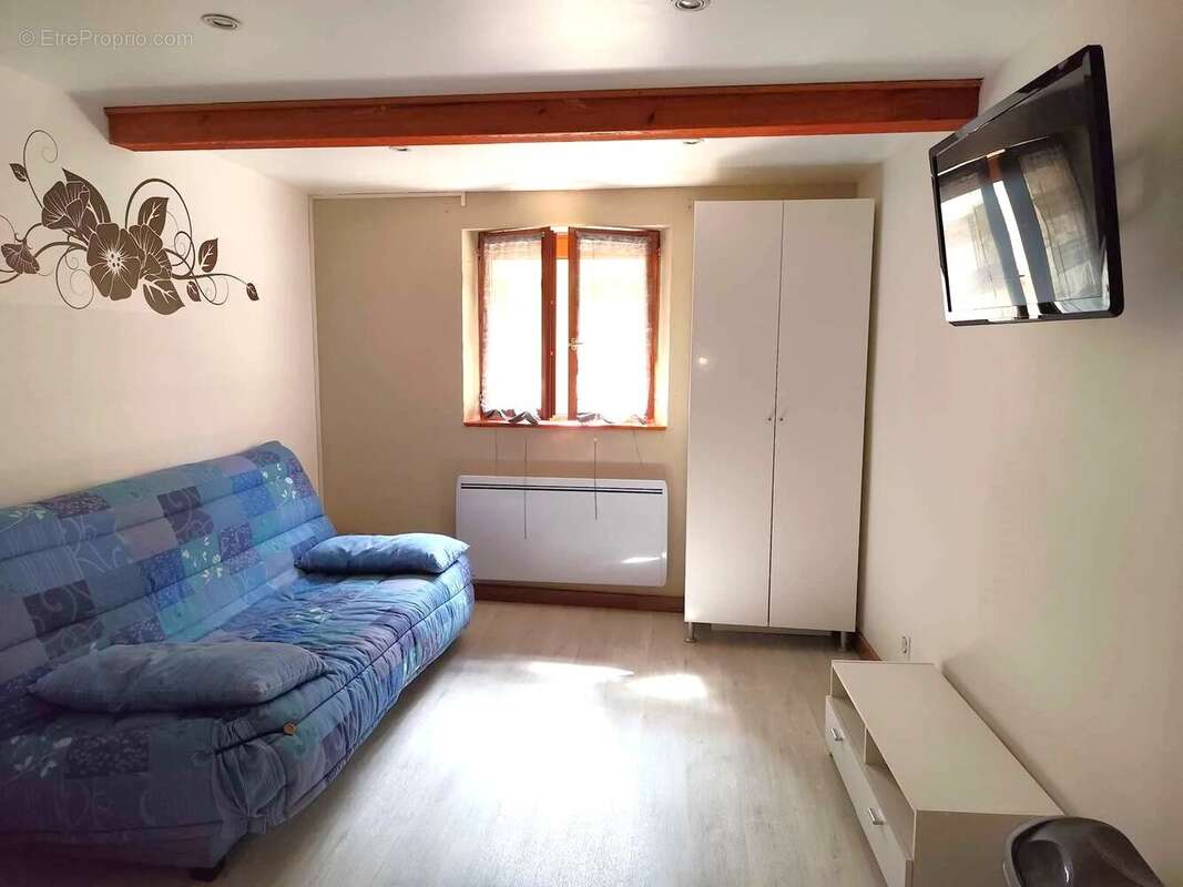 Maison à PUGET-THENIERS