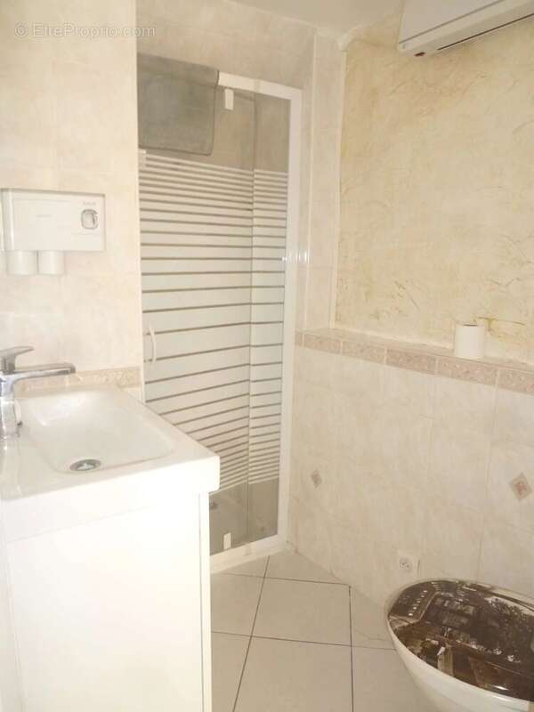 Maison à PUGET-THENIERS