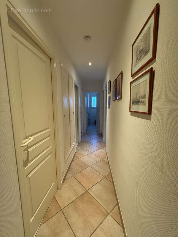 Maison à PEZILLA-LA-RIVIERE