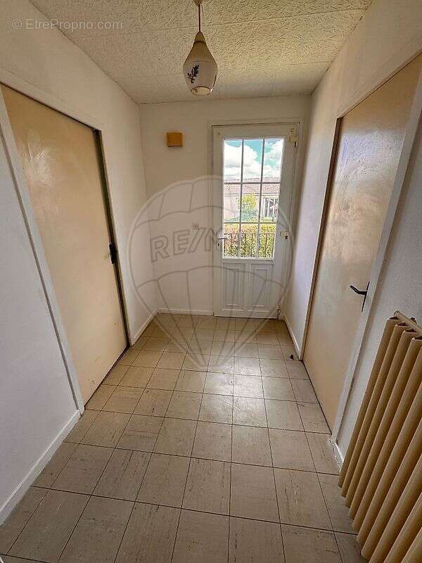 Maison à SANCERGUES