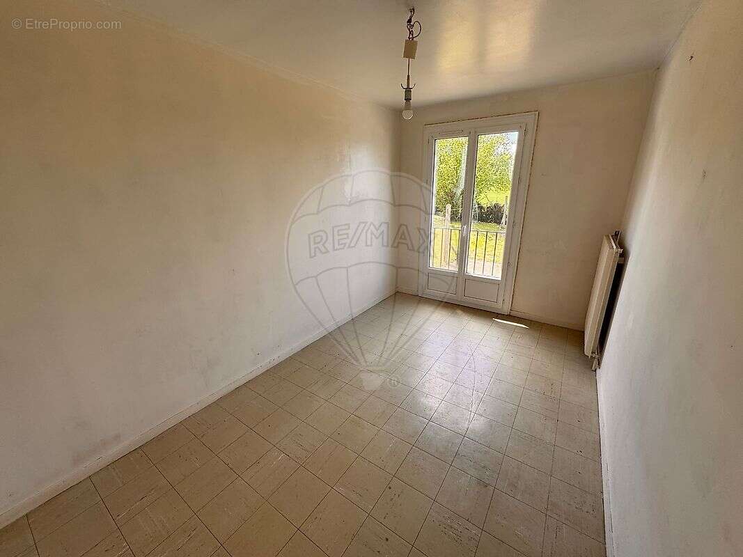 Maison à SANCERGUES