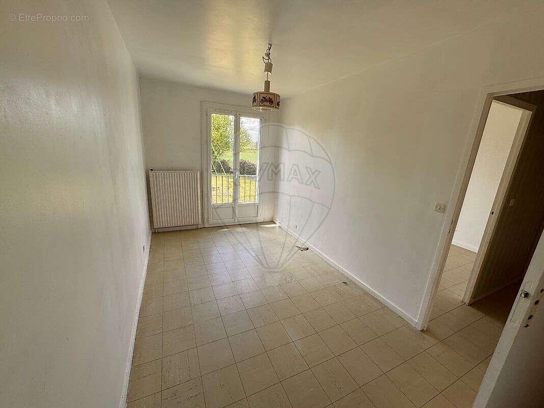 Maison à SANCERGUES