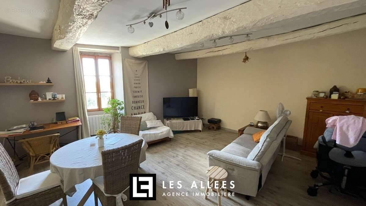 Appartement à TAULIGNAN