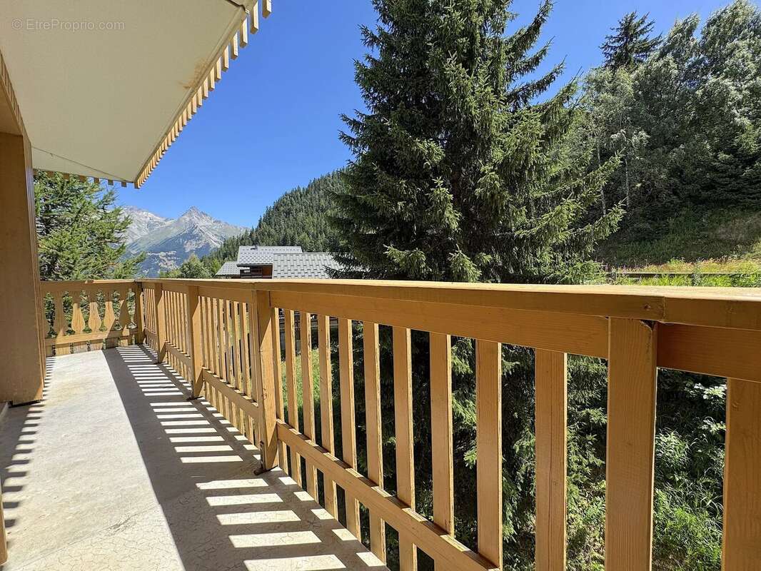 Appartement à AVRIEUX