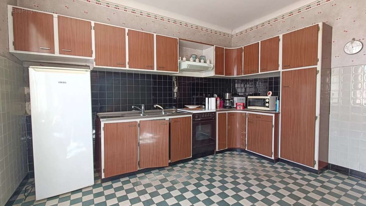 Maison à NEUVILLE-DE-POITOU