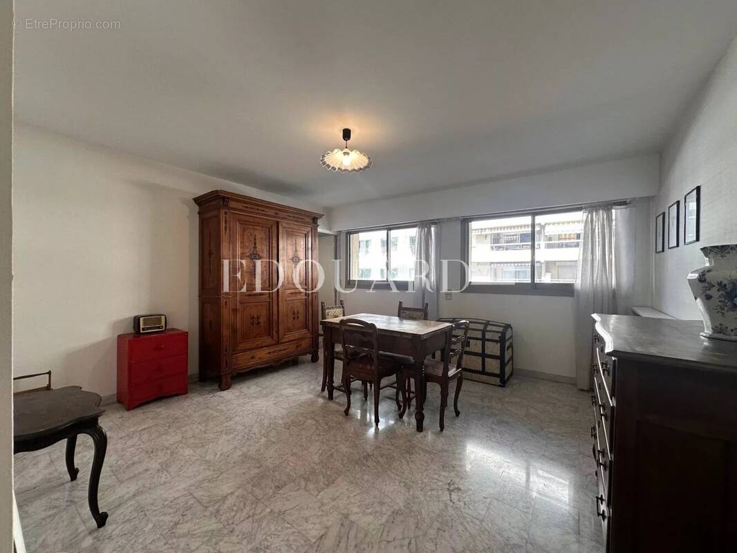 Appartement à MENTON