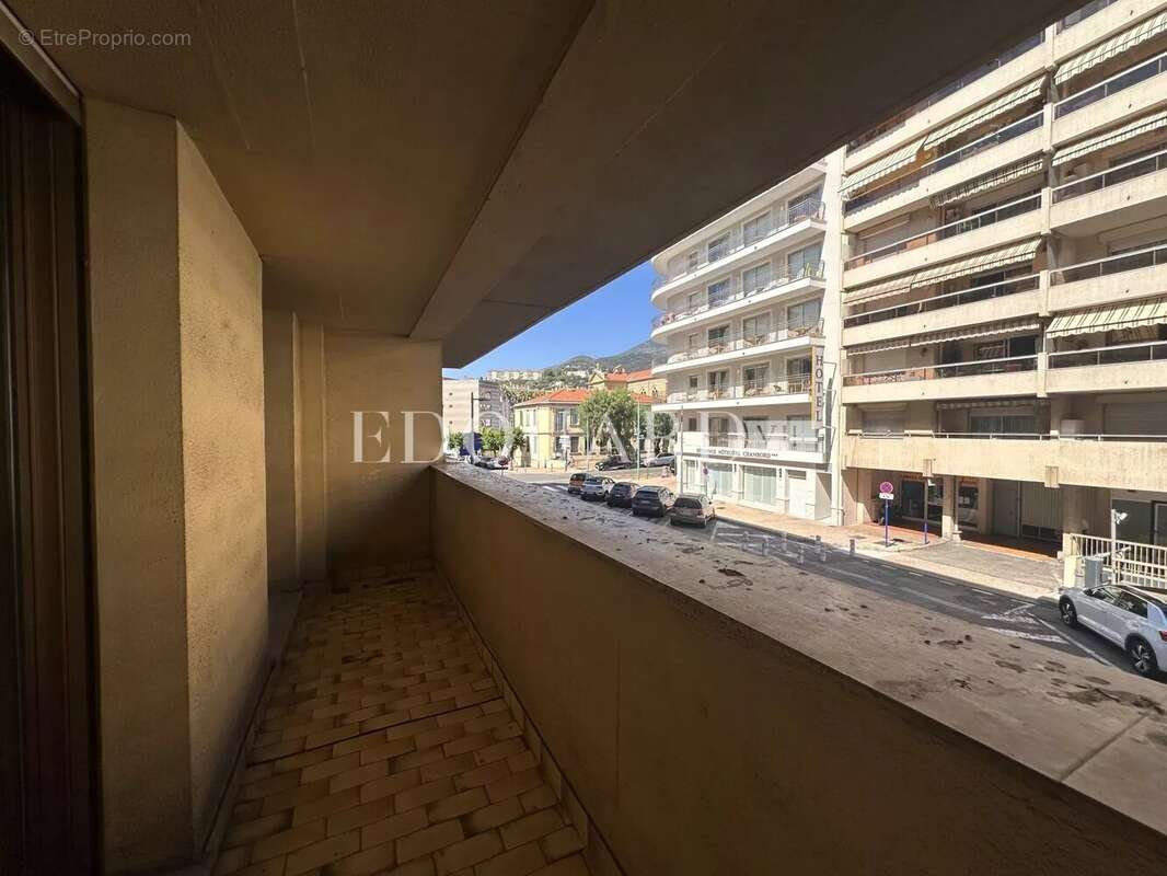 Appartement à MENTON