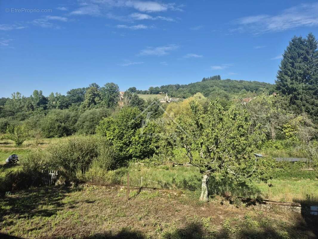 Maison à ECHASSIERES