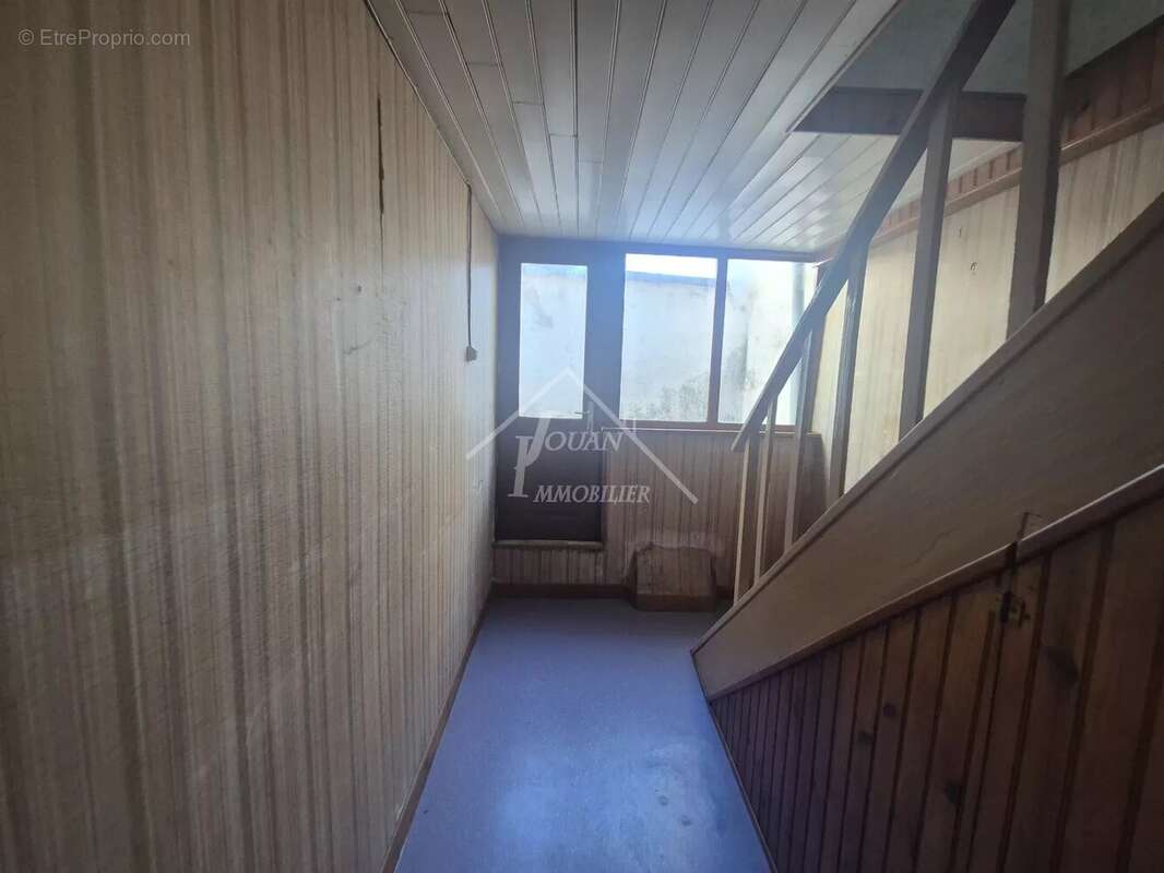 Maison à ECHASSIERES