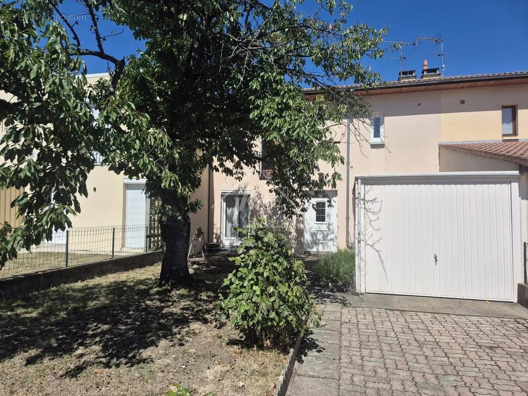 Maison à COURNON-D&#039;AUVERGNE