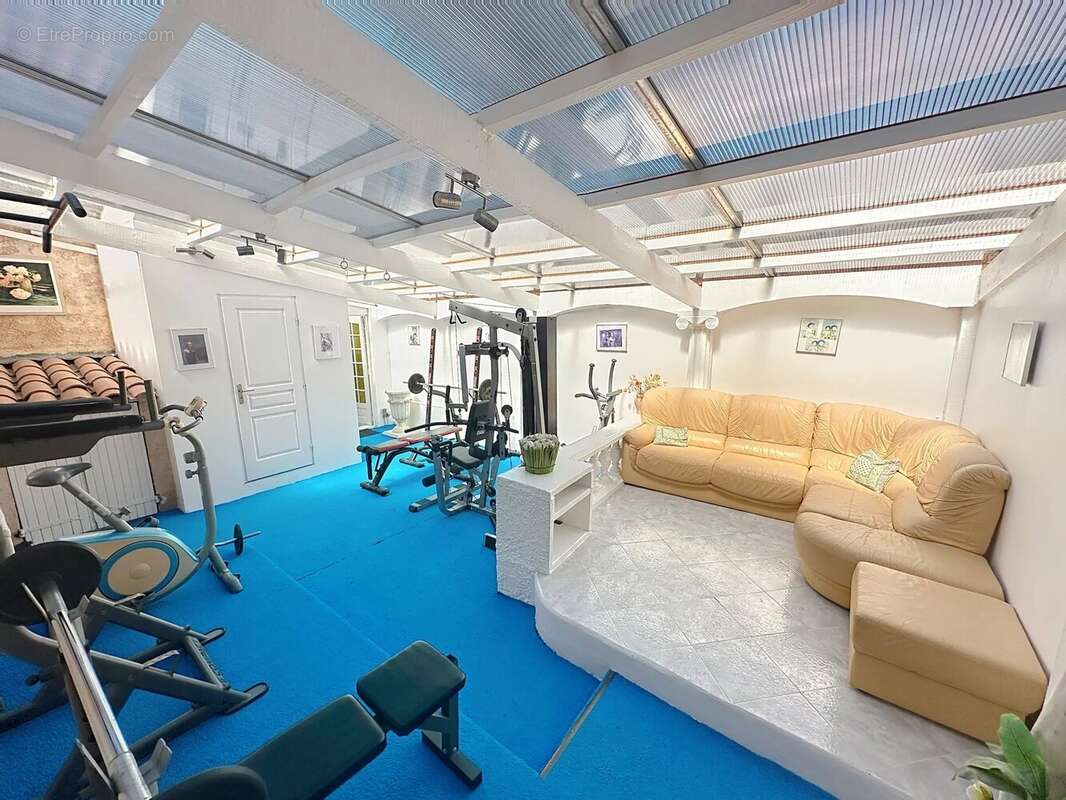 Maison à MOUANS-SARTOUX