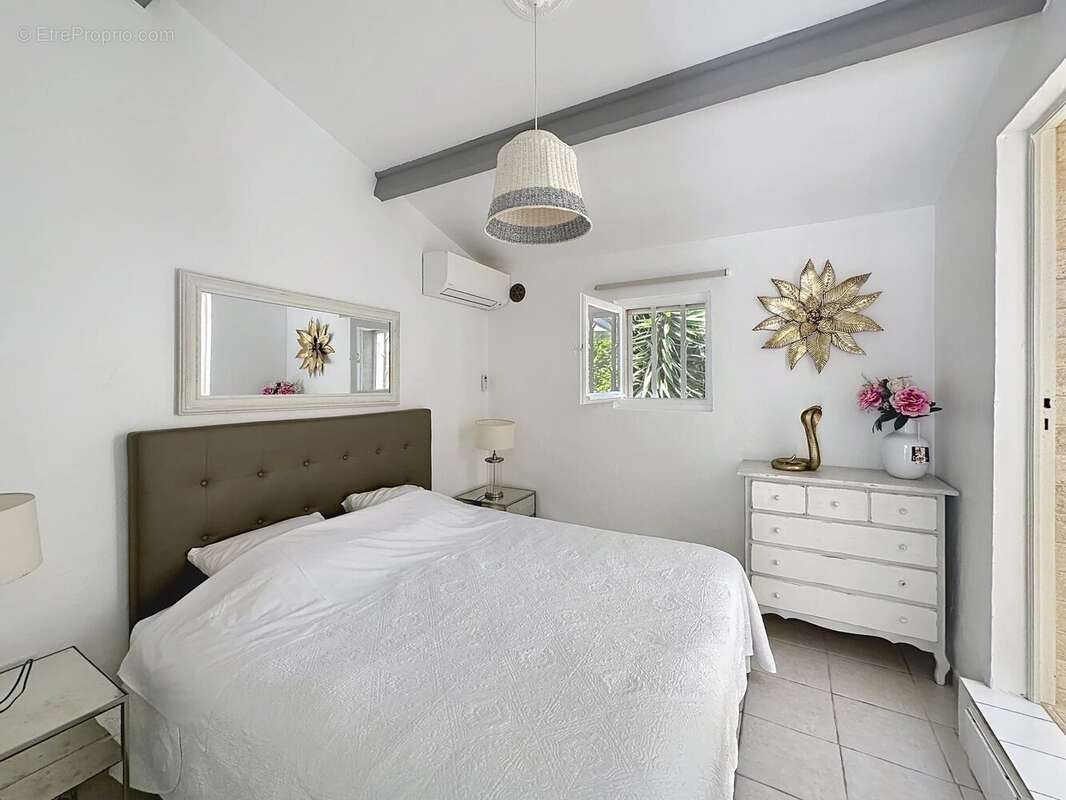 Maison à MOUANS-SARTOUX