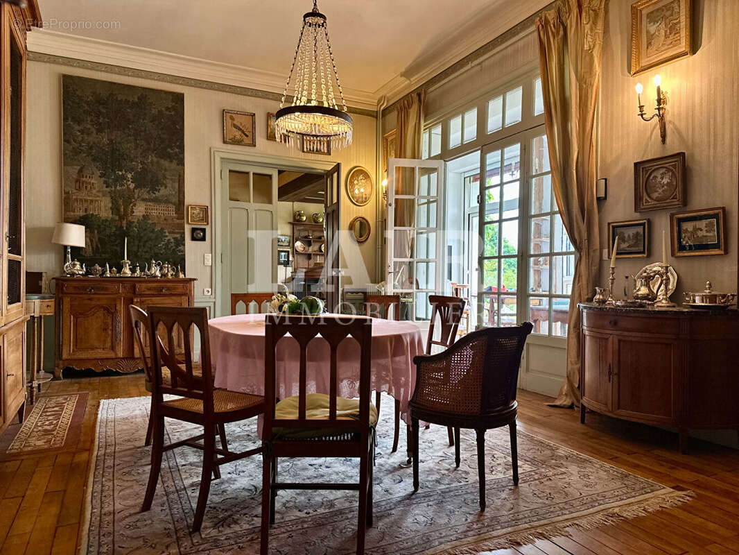 Maison à MORTAGNE-AU-PERCHE